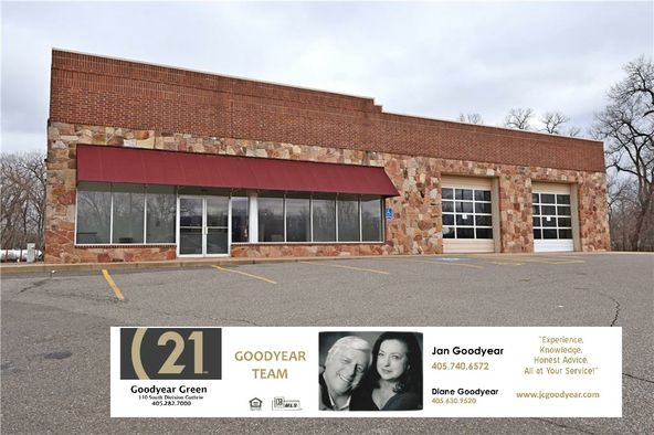 Tirebuilding_Kahkesh: 816 S Division St, Guthrie, OK 73044
